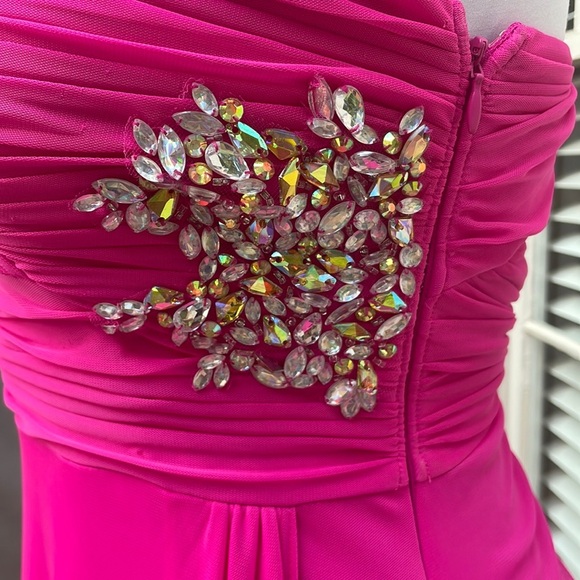 Hailey by Adrianne Papell One Shoulder Pink Dress size 4 - Picture 7 of 16